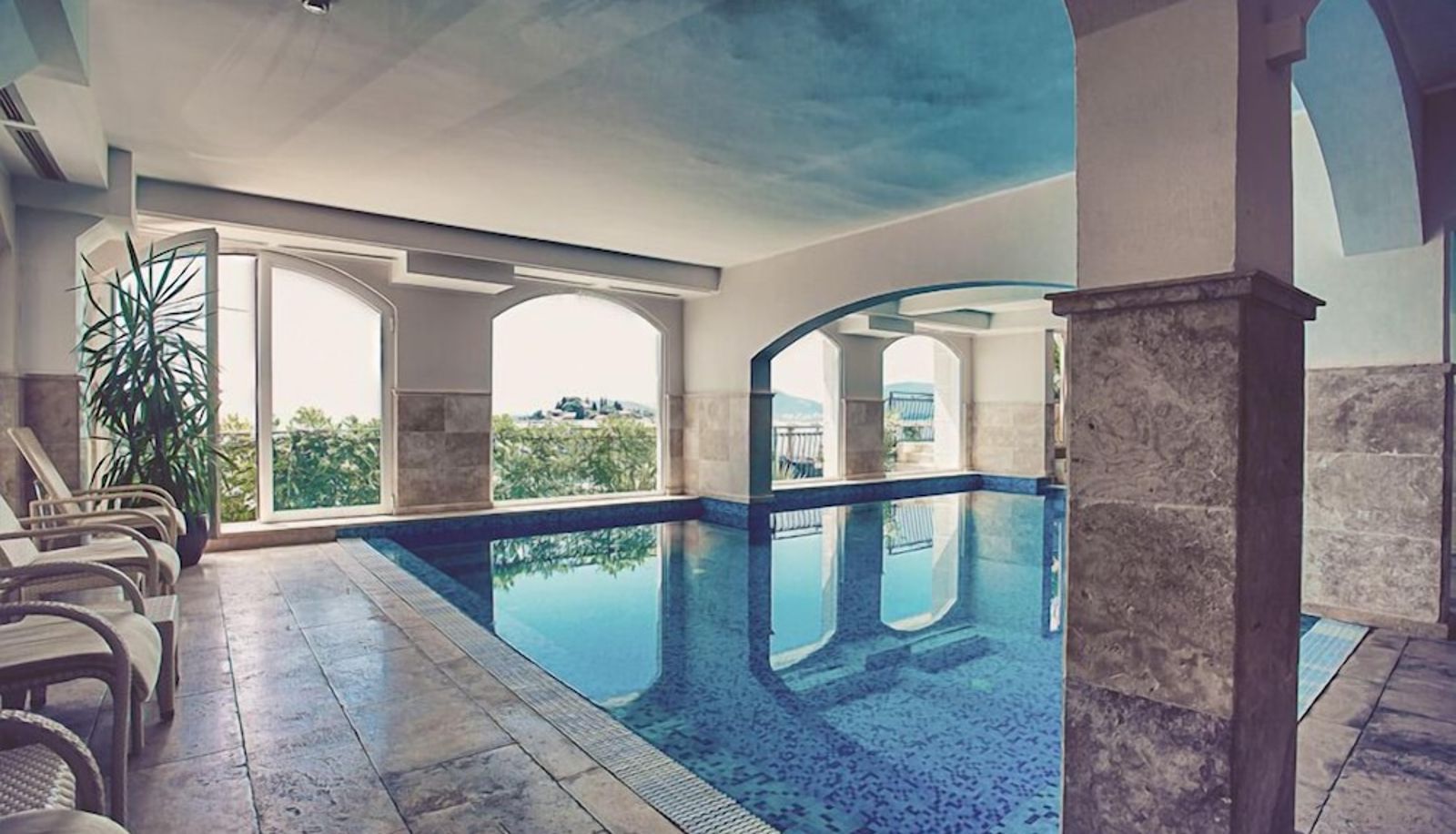 Basen - Hotel Azimut