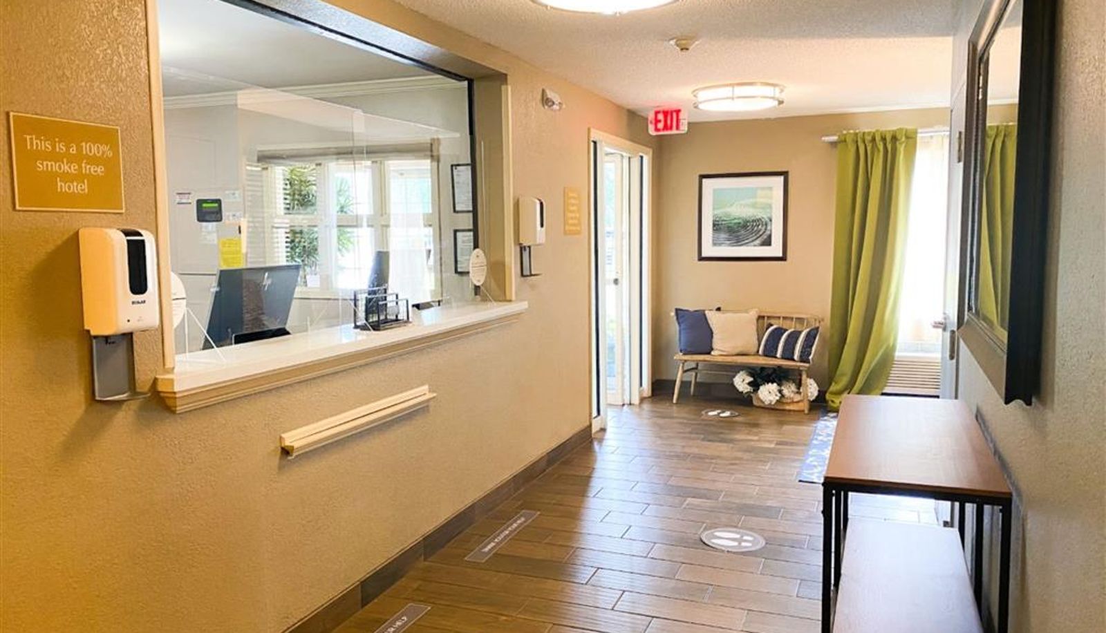 Sala - Sonesta Simply Suites Jacksonville