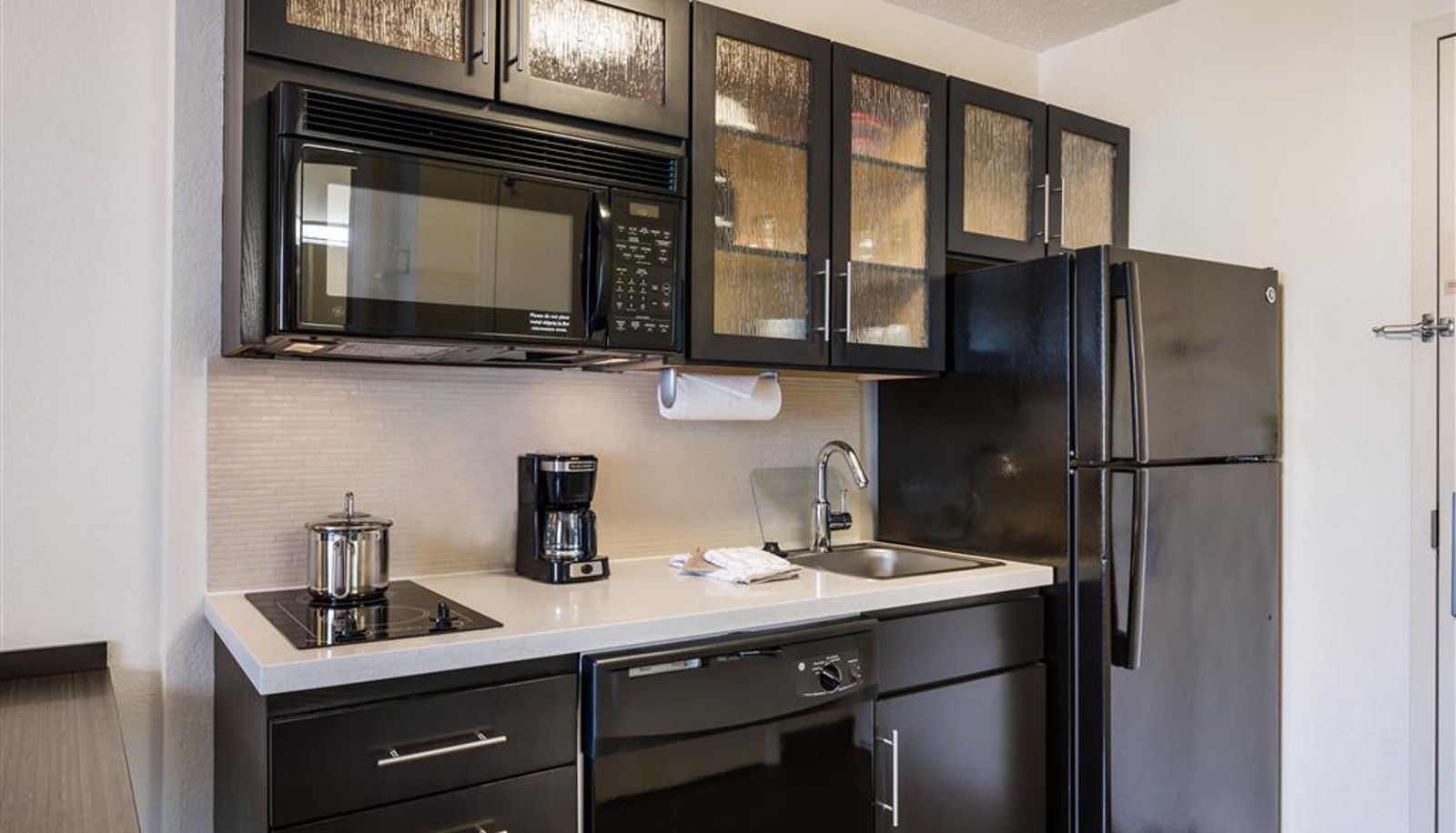 Room - Sonesta Simply Suites Atlanta Gwinnett Place