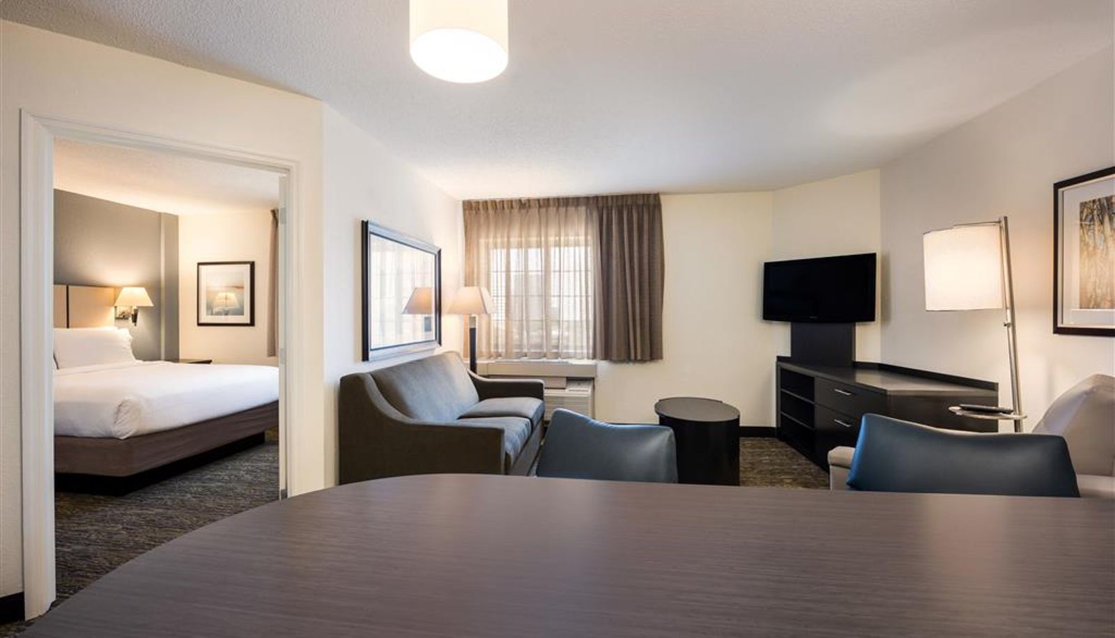 Chambre - Sonesta Simply Suites Detroit Ann Arbor