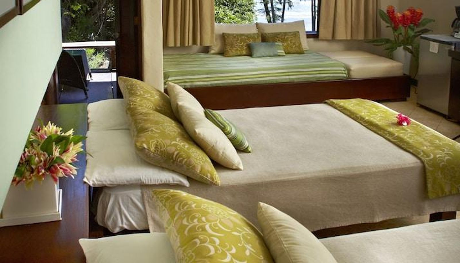 Standard room - Las Flores Resort