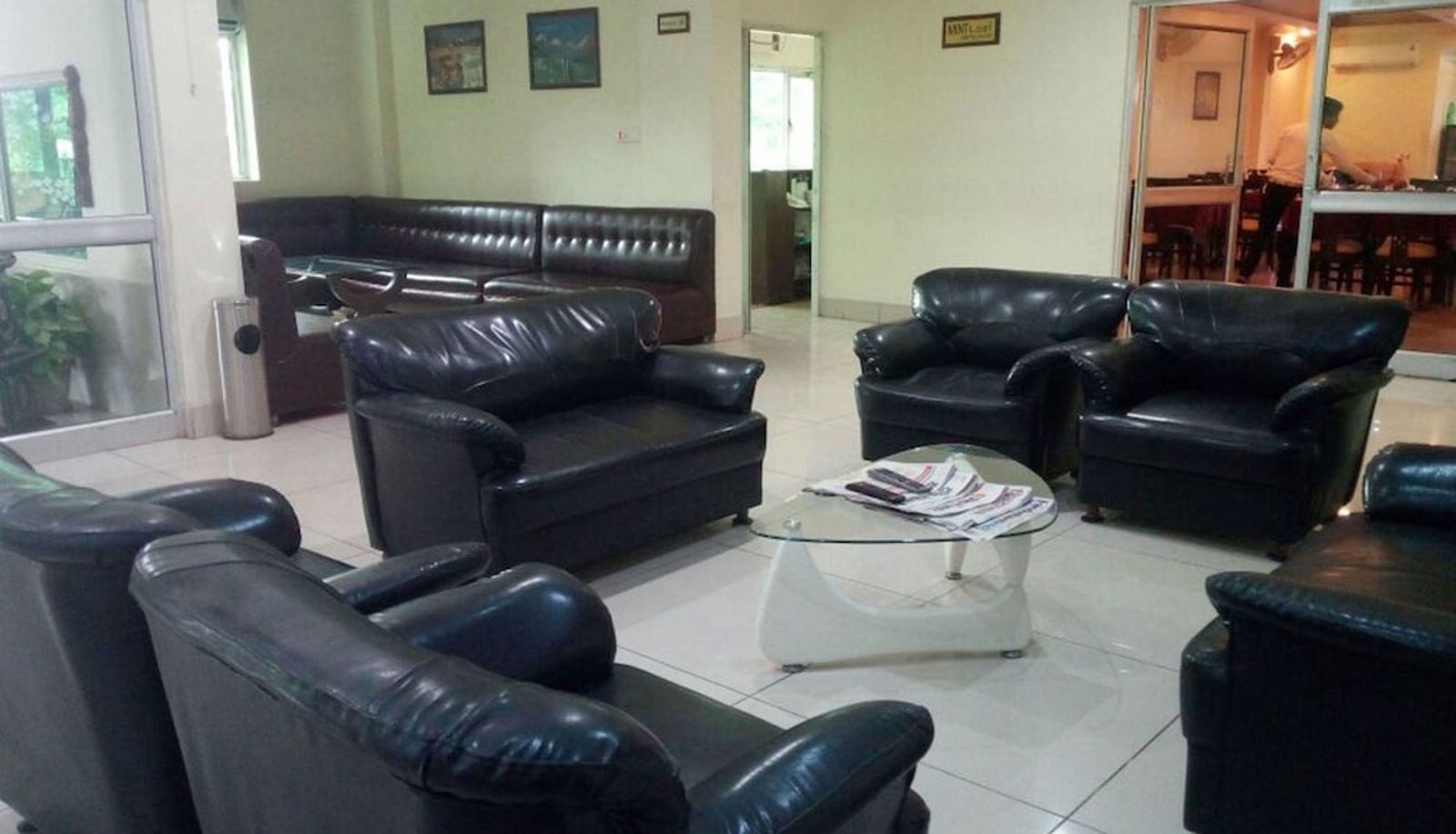 Hall - Hotel Bodhgaya Gautam