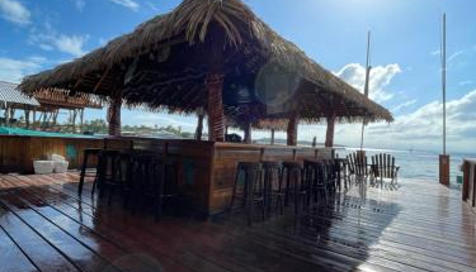 Hotel outdoor area - Hotel Bocas Town