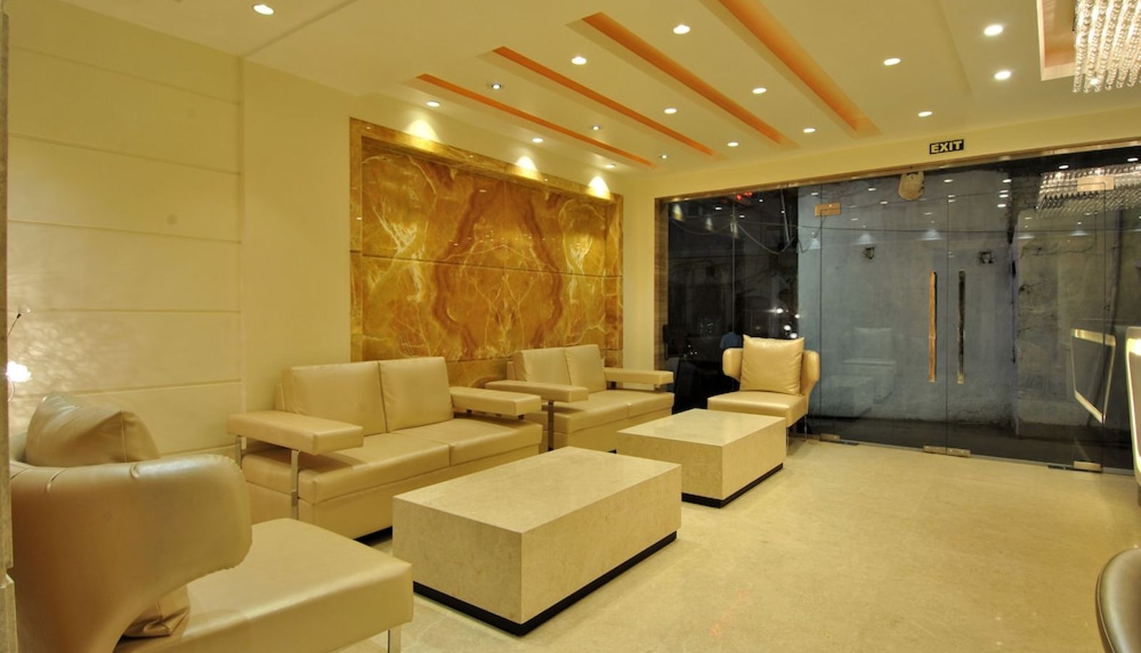 Lobby - Hotel Sai Miracle