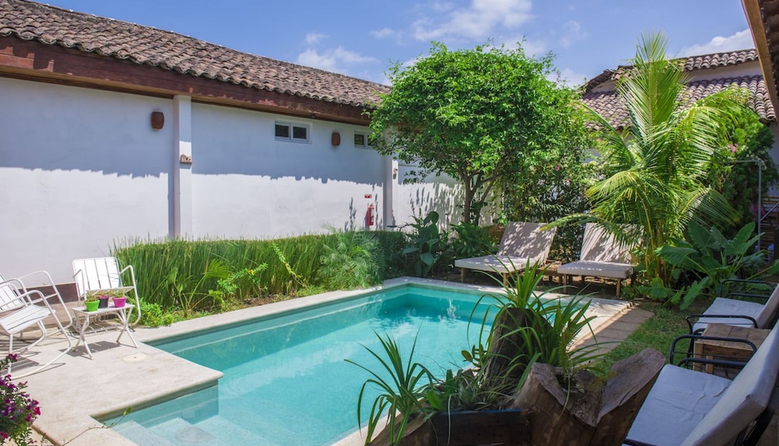 Piscina - Hotel Antigua Estación Granada
