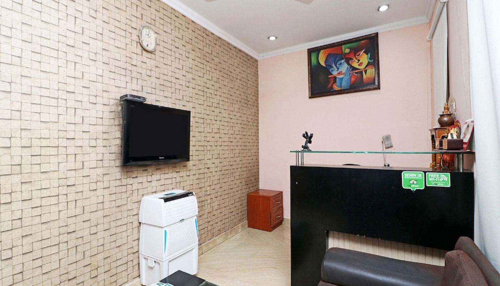 Reception - OYO 338 New Paradise C/o M/S Smart Office Solutions