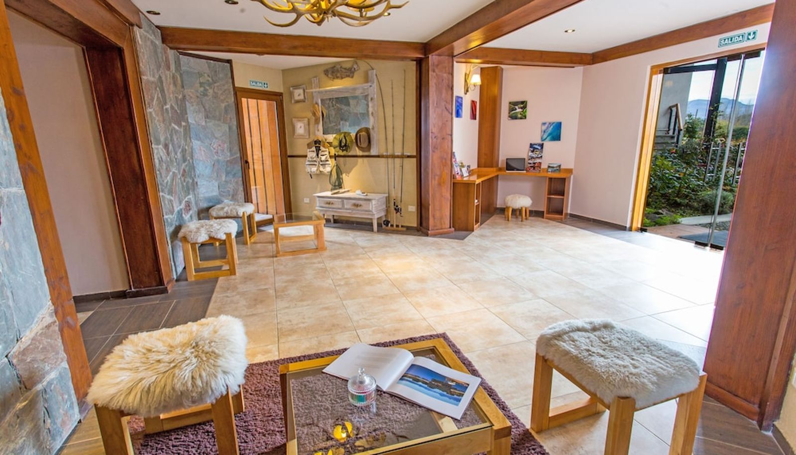 Hall - Villa Huapi