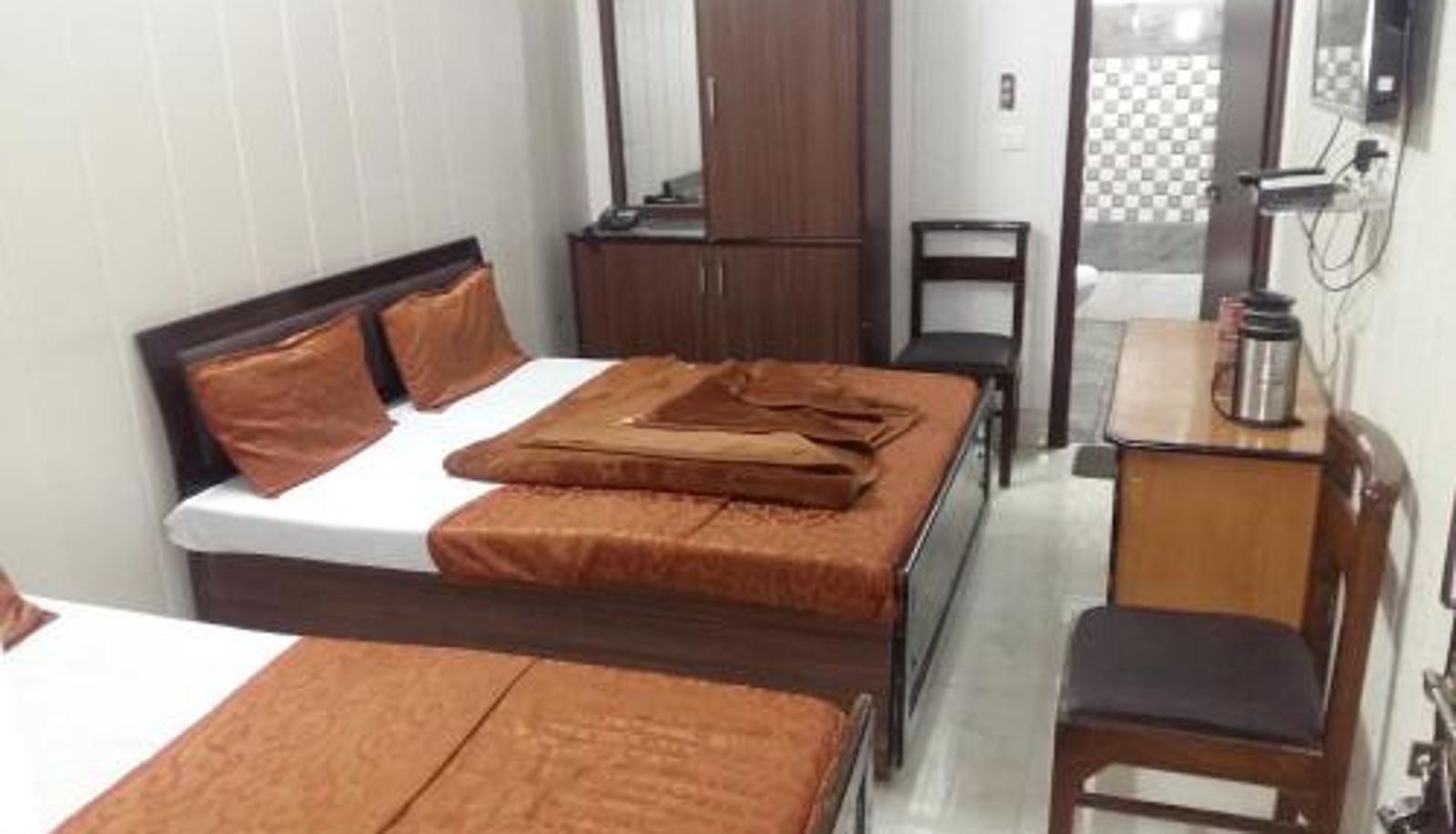 Info - Hotel Grand