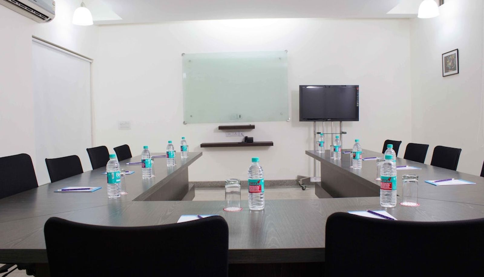 Salle de réunion - Stately Suites MG Road