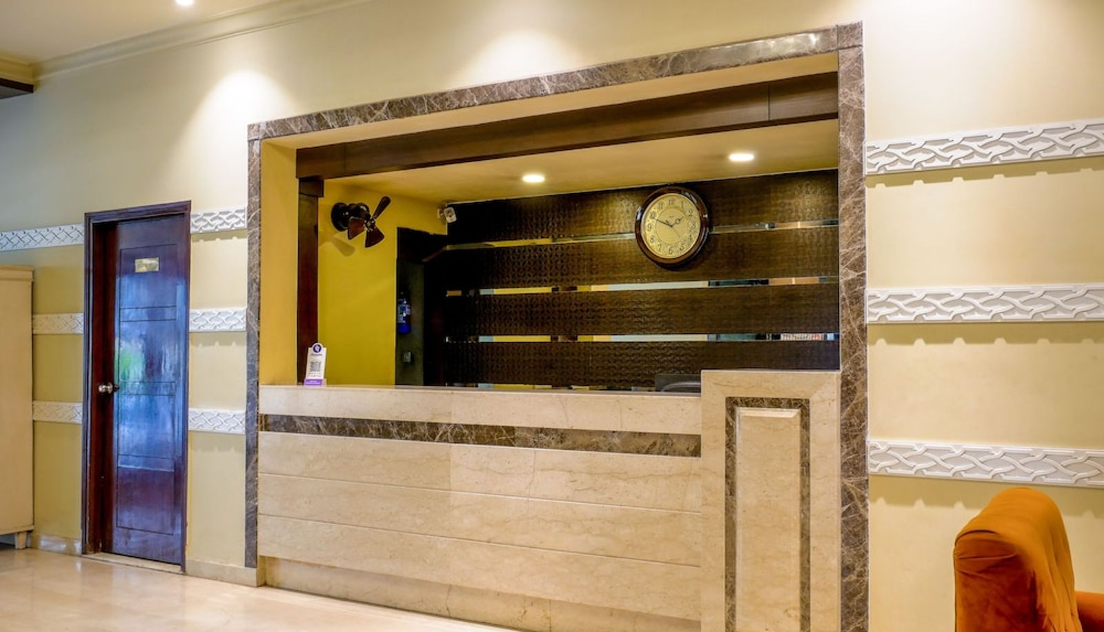 Recepción - Diamond Hotel