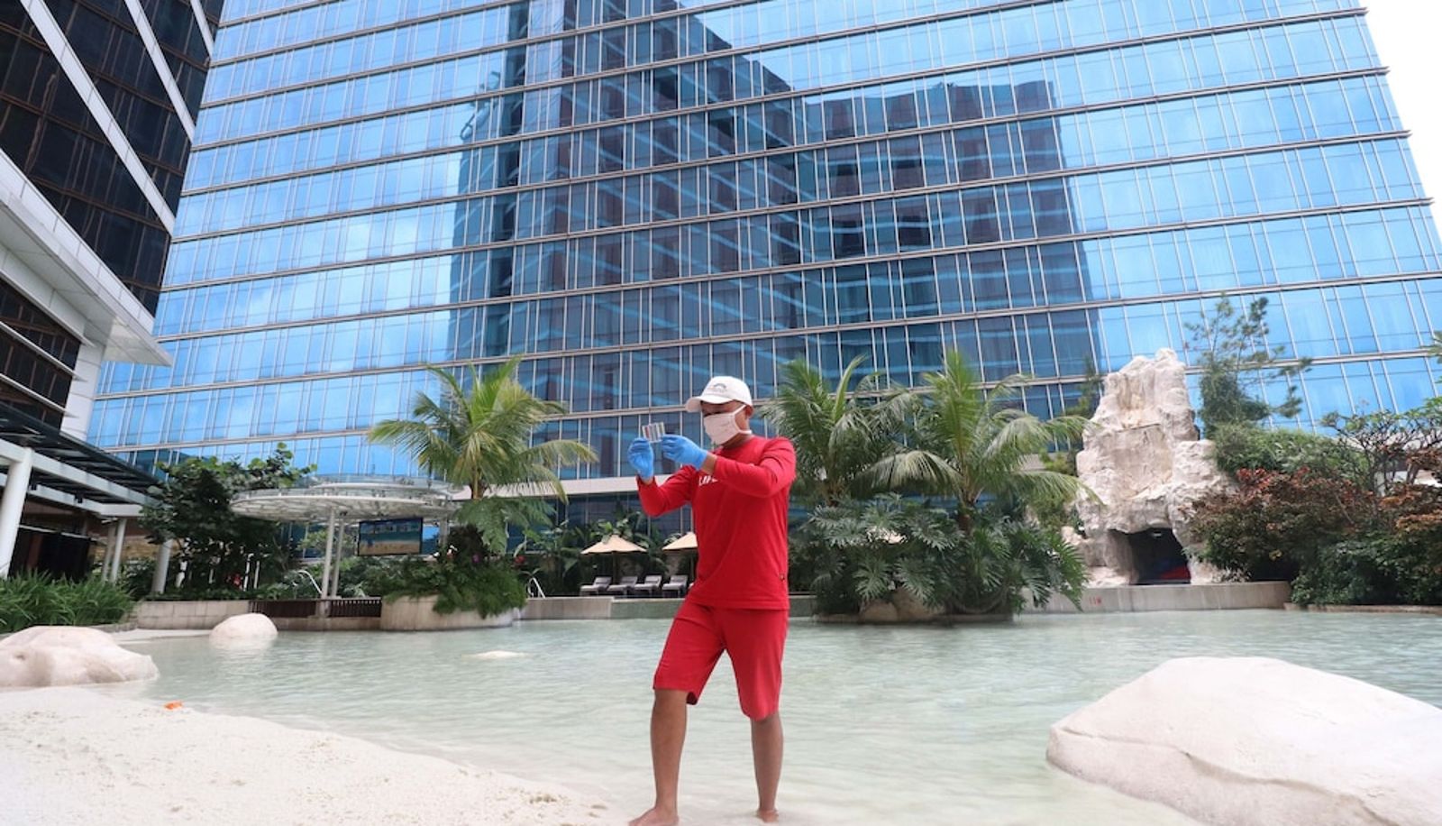 Pool - The Trans Luxury Hotel