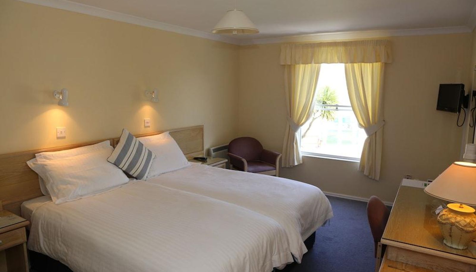 Standardzimmer - The Beausite Hotel
