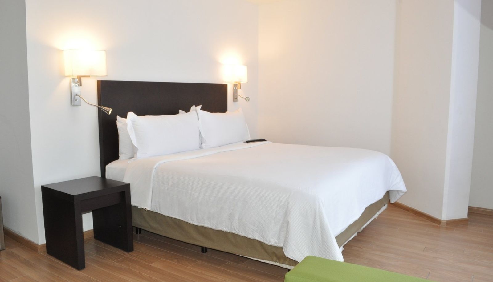 Camera - Fiesta Inn Express Naucalpan