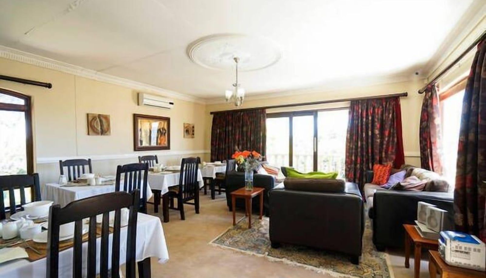 Interior del hotel - Villa Valencia