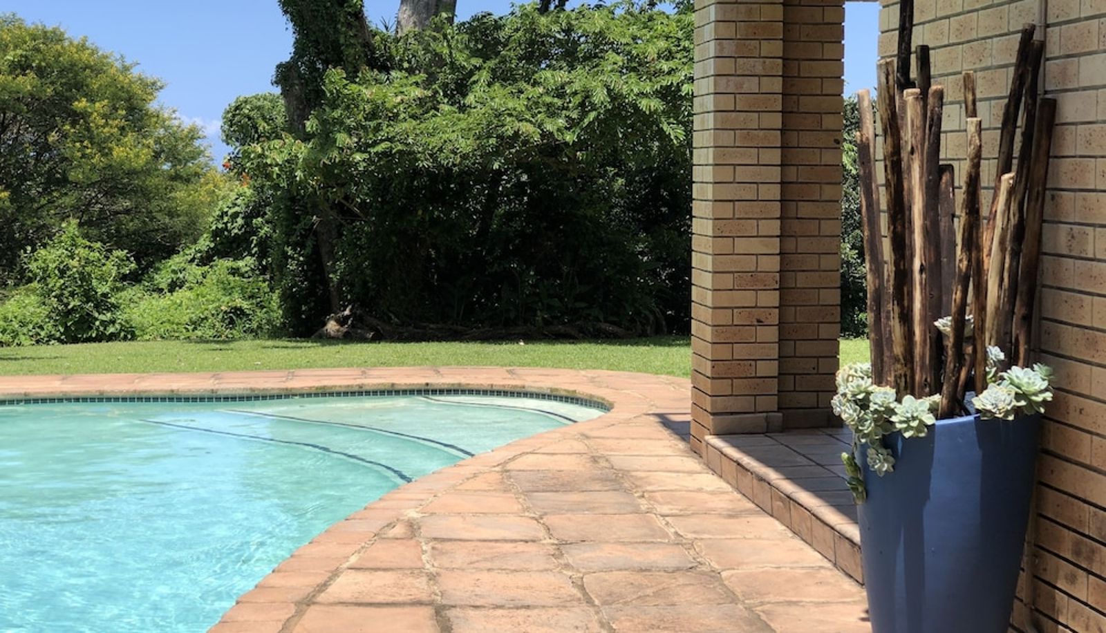 Zwembad - Ingwenya Lodge