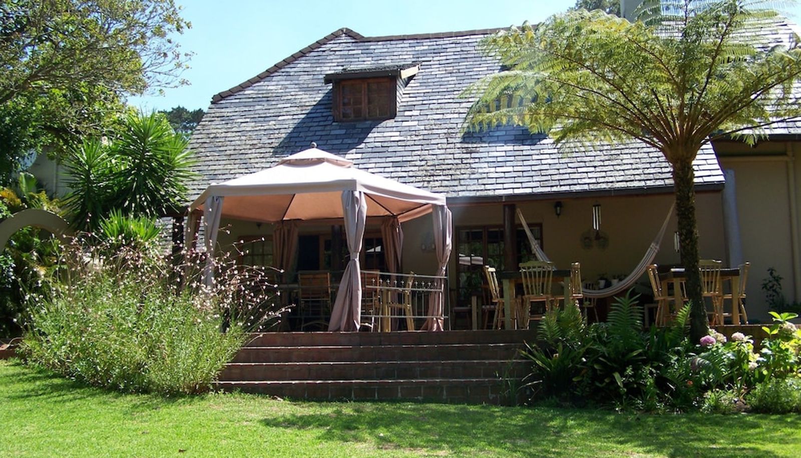 Tuin - Mongoose Manor