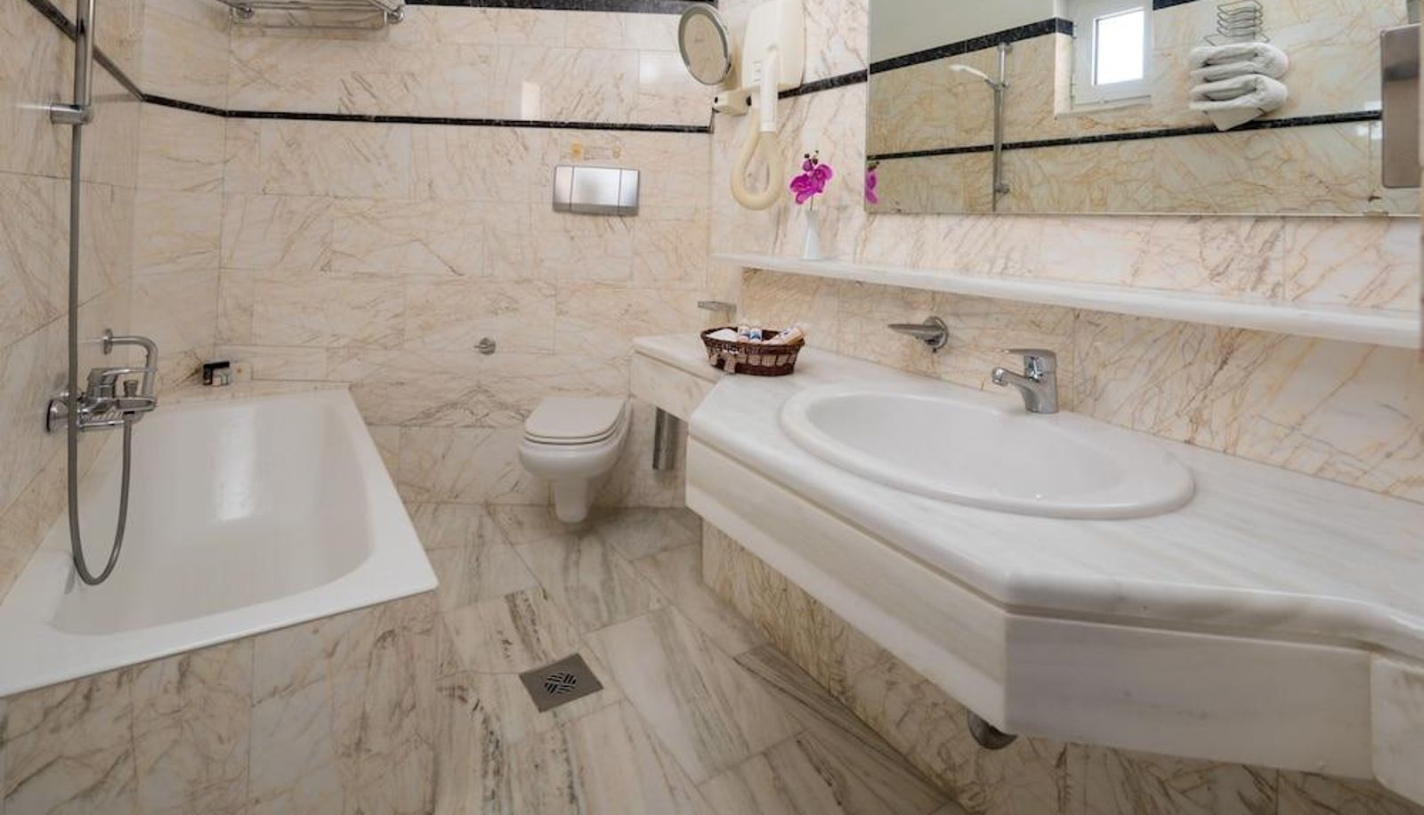 Apartment - Ilianthos Village