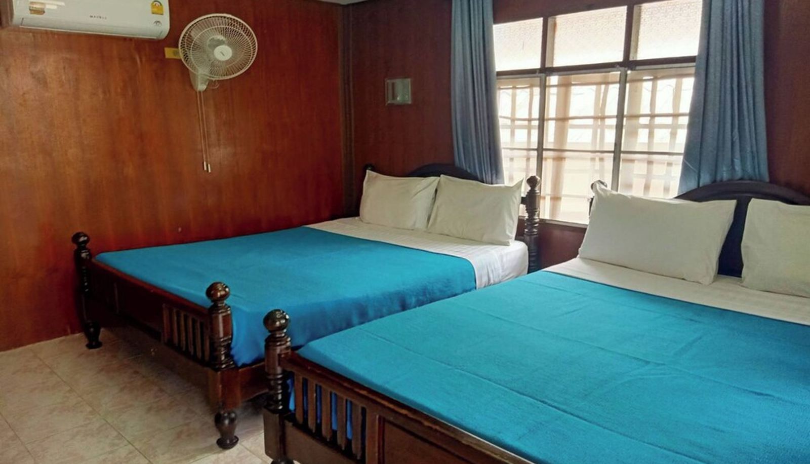 Apartment - Palm Point Village
