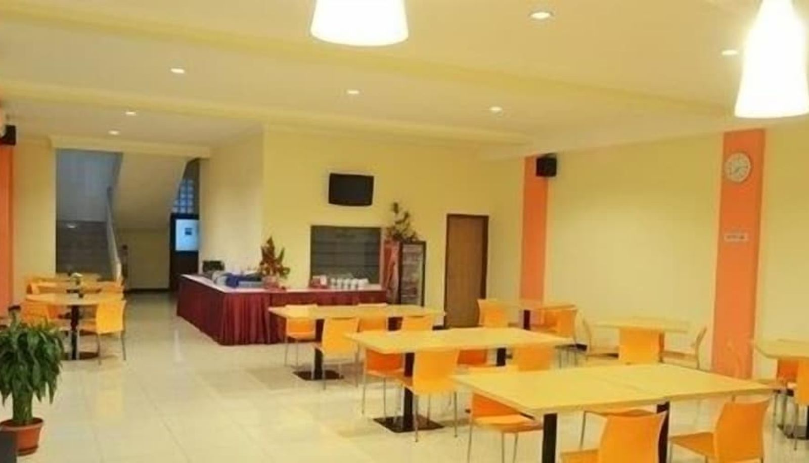 Restaurant - Hotel Kings Kudus