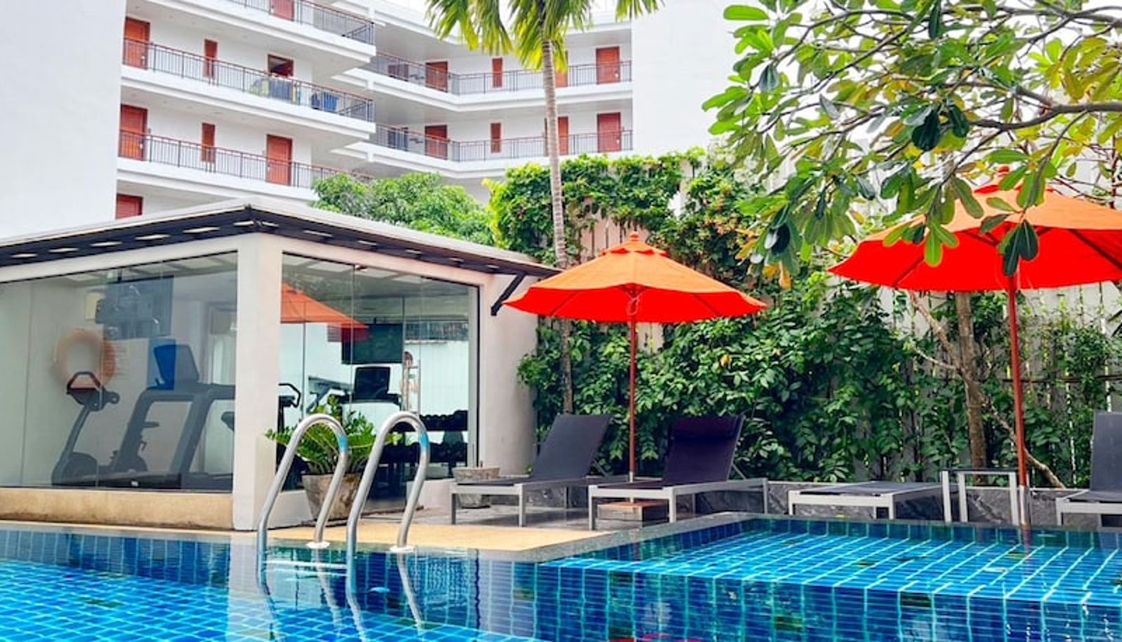 Piscina - Citrus Patong Hotel by Compass Hospitality