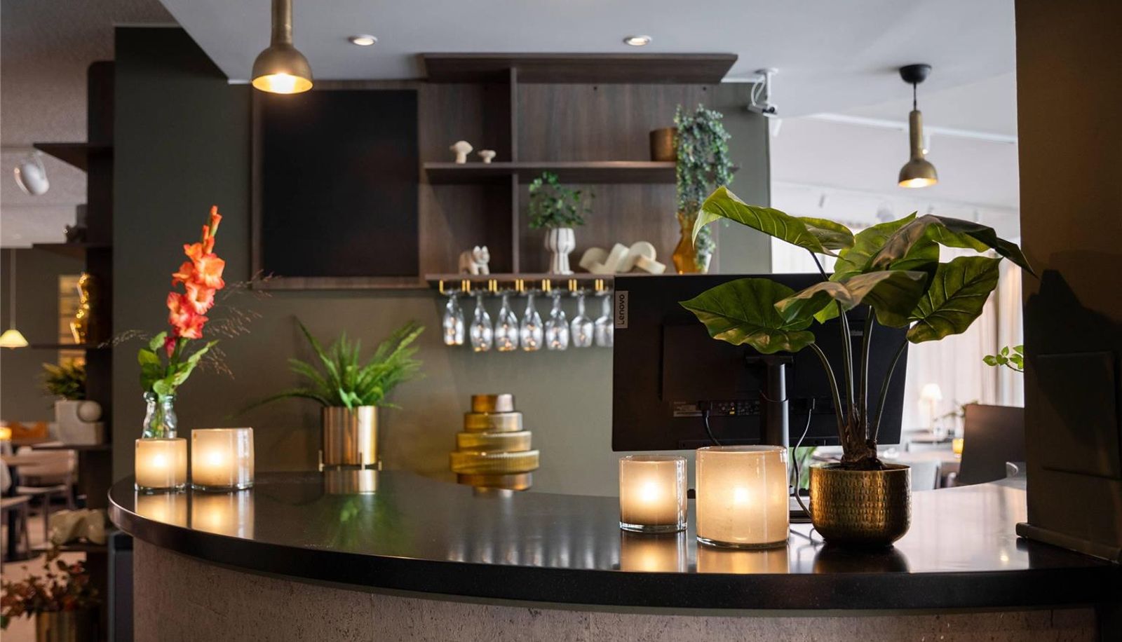Salón - Home Hotel Majoren