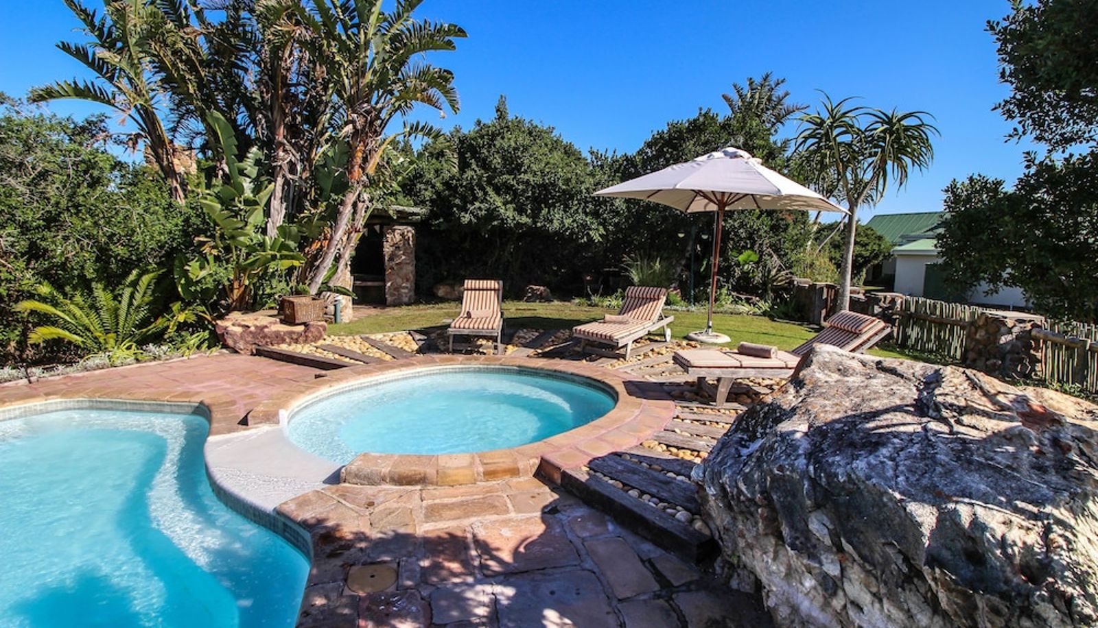 Pool - Dune Ridge Country House
