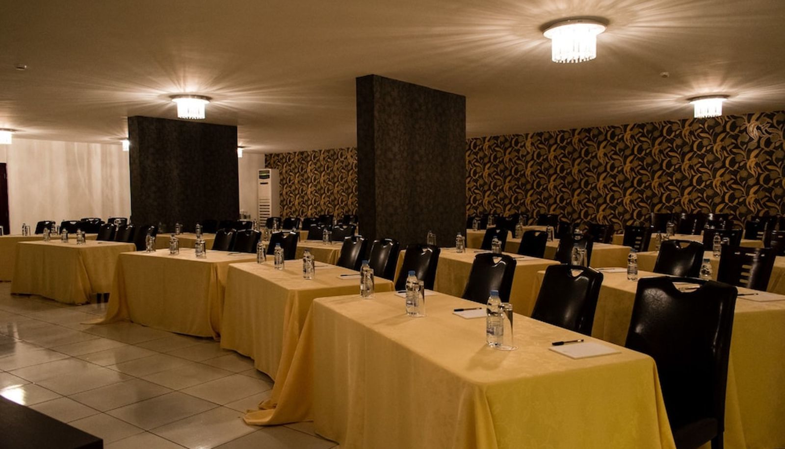 Salle de réunion - Al Murjan Palace Hotel