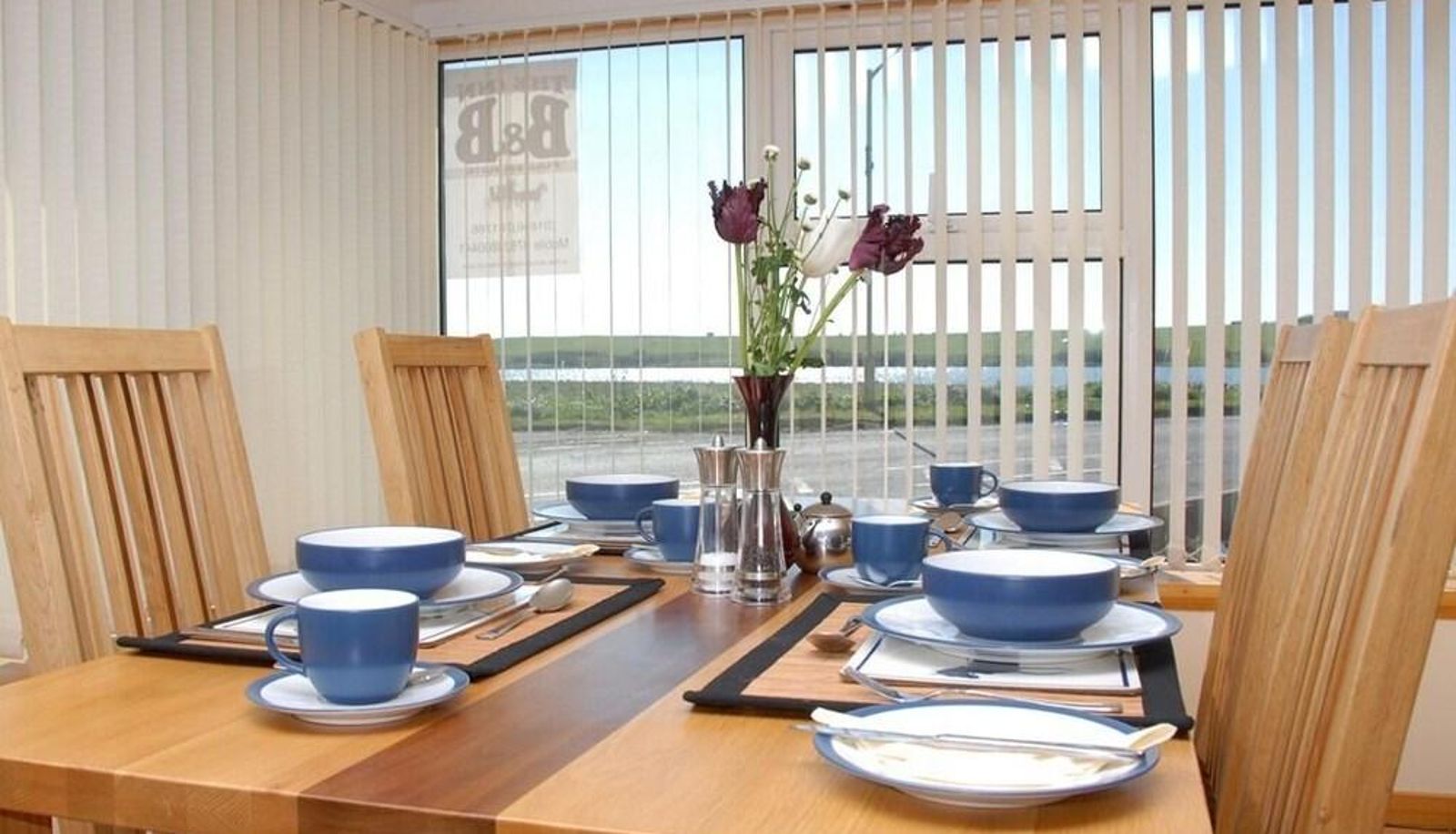 Restaurant - The Inn Guest House