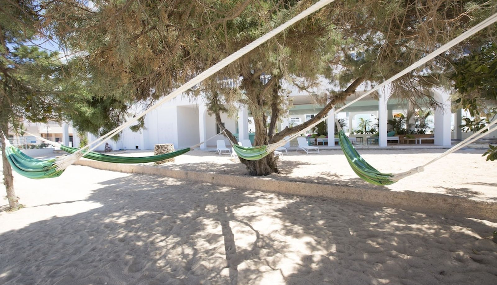 Plage - ENDLSS BEACH & DISCO HOTEL IBIZA ADULTS ONLY