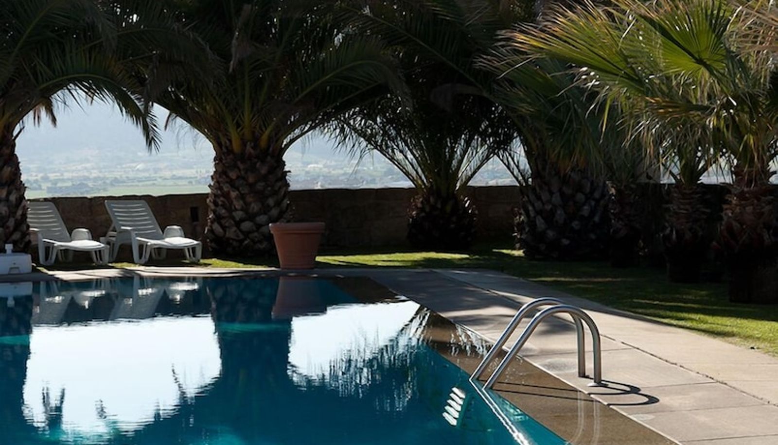Pool - Forte de São Francisco Hotel
