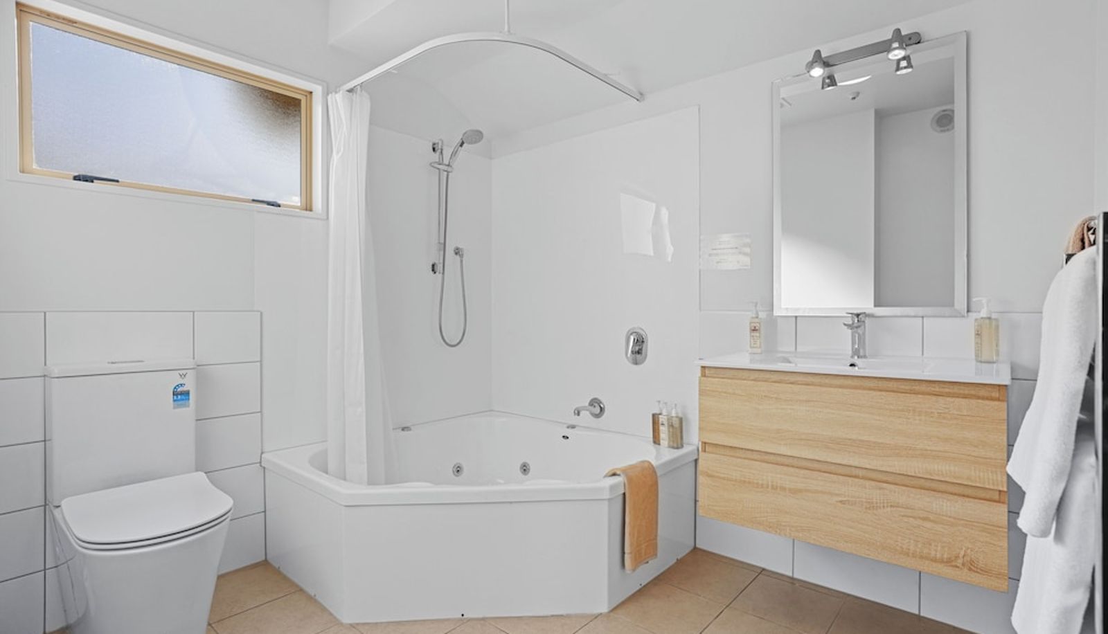 Suite - Lorenzo Motor Lodge