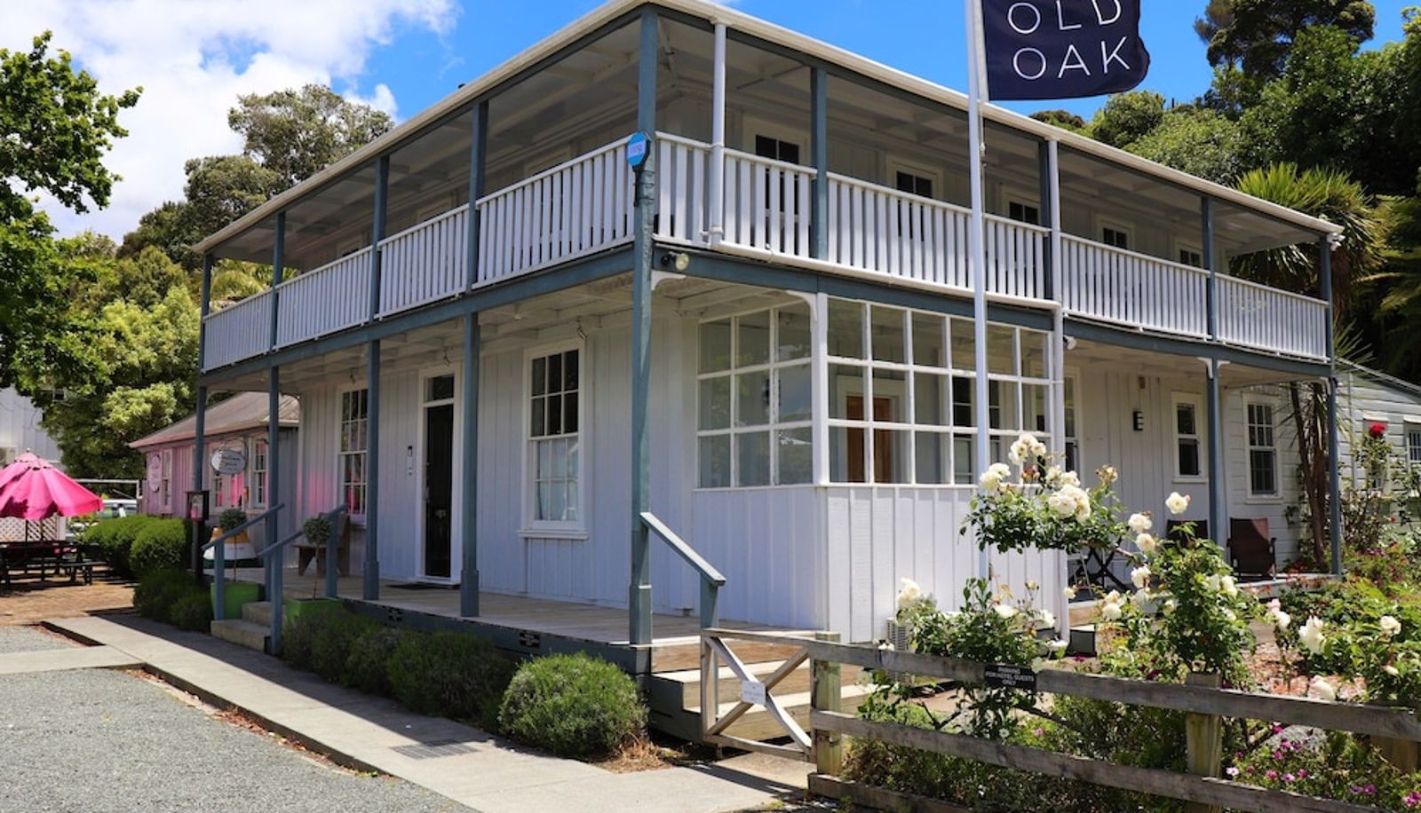 Garten - The Old Oak Boutique Hotel