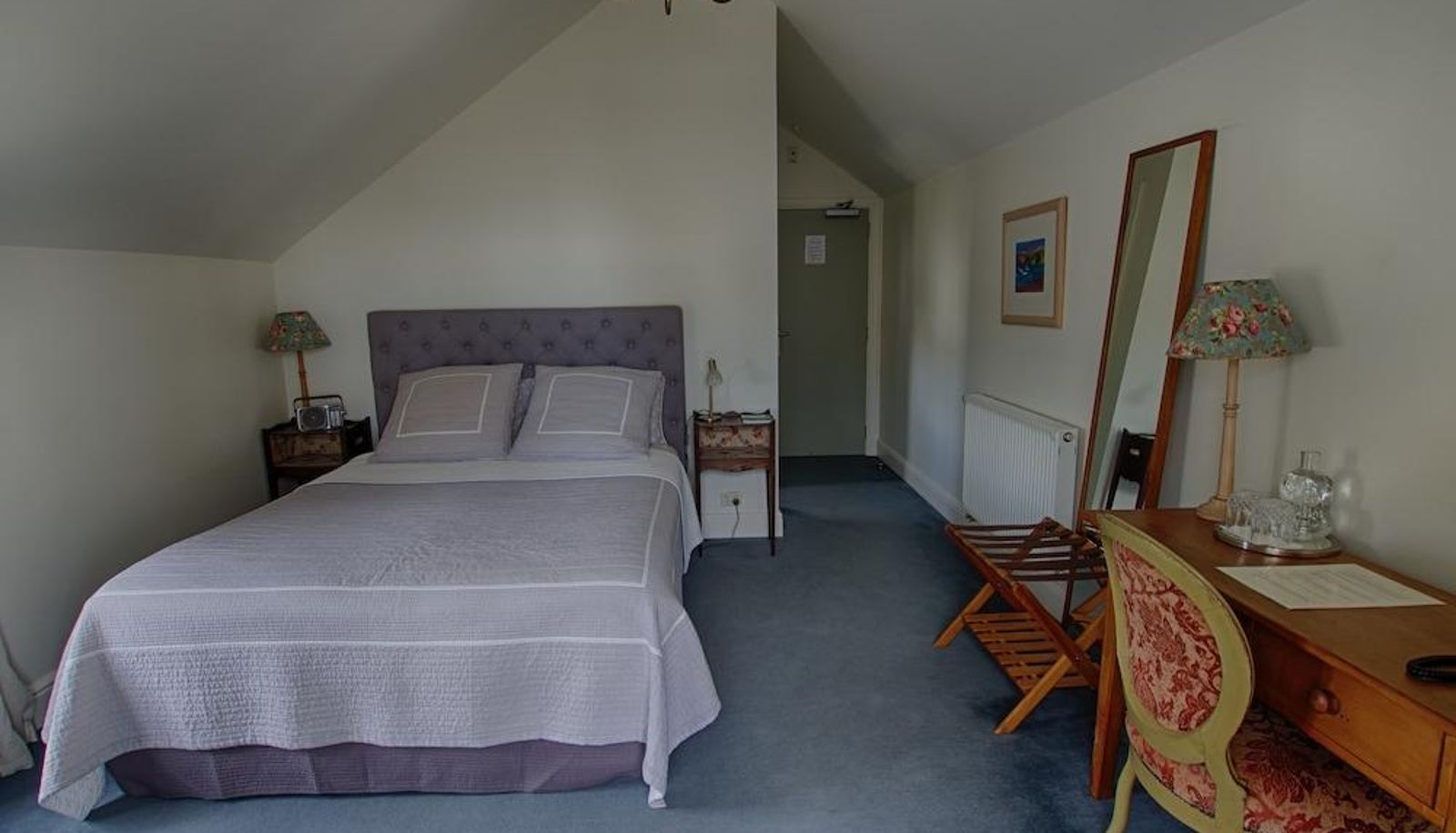 Habitación con balcón - Le Petit Hotel