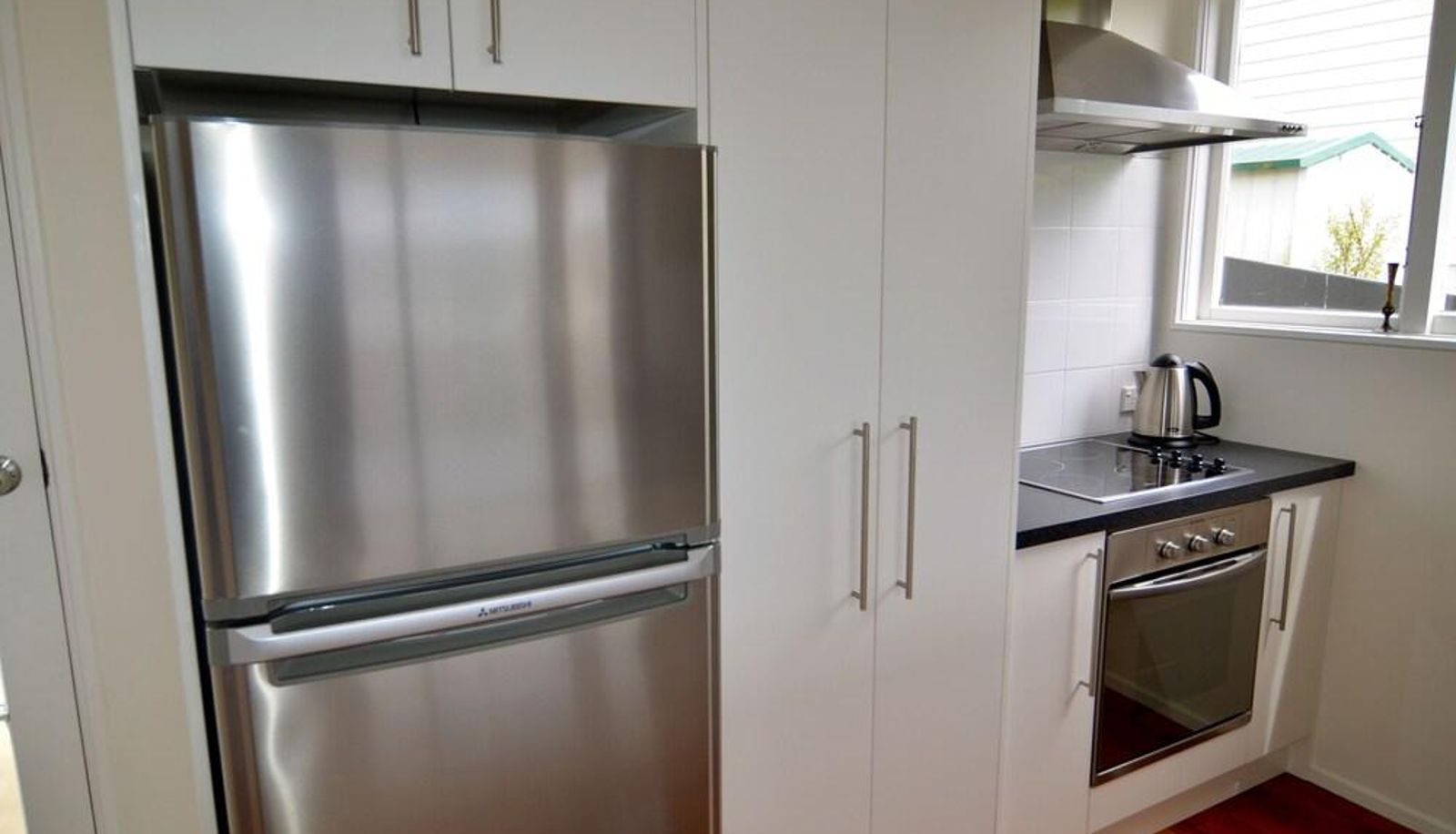 Apartment - Roslyn Apartments