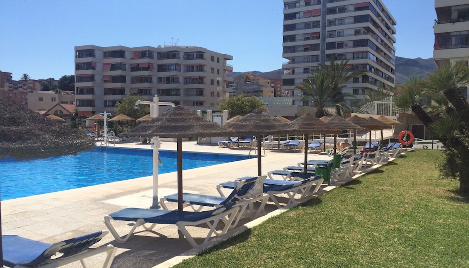 Pool - Apartamentos La Nogalera