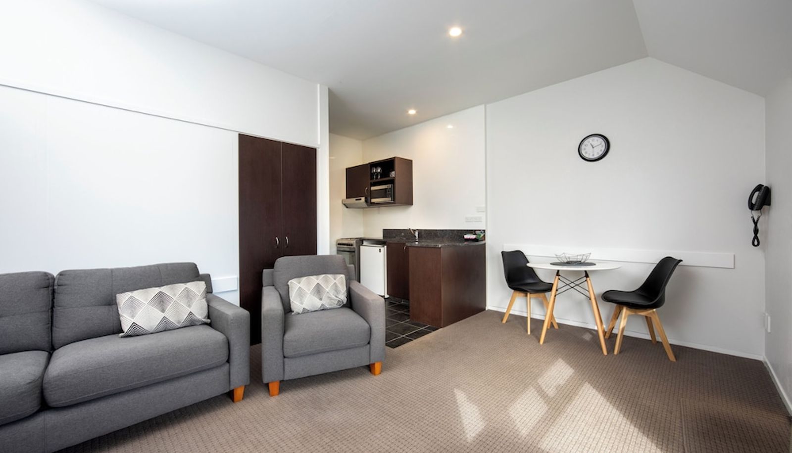 Suite - Ashford Motor Lodge