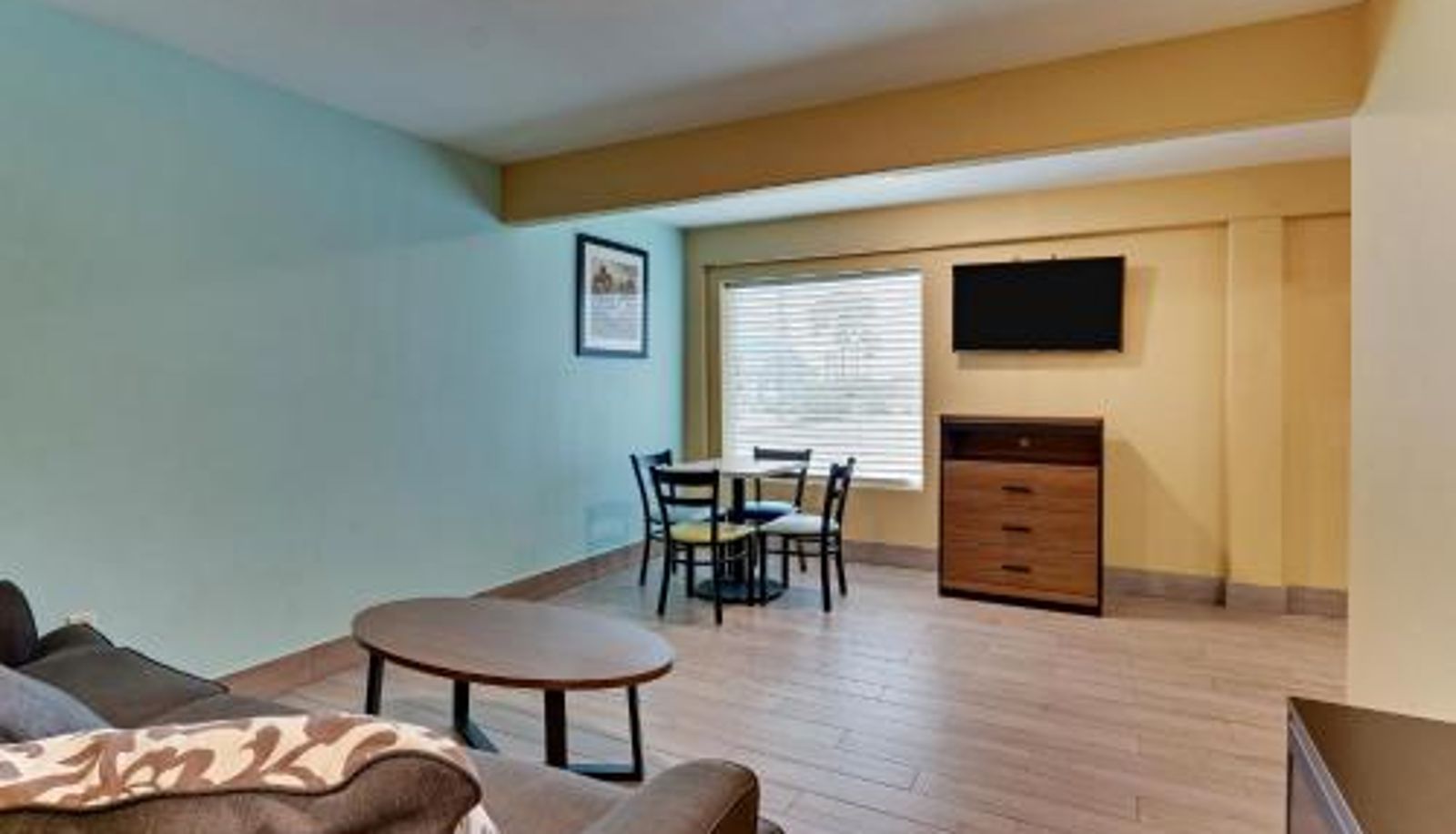 Informacje - Captains Quarters Inn