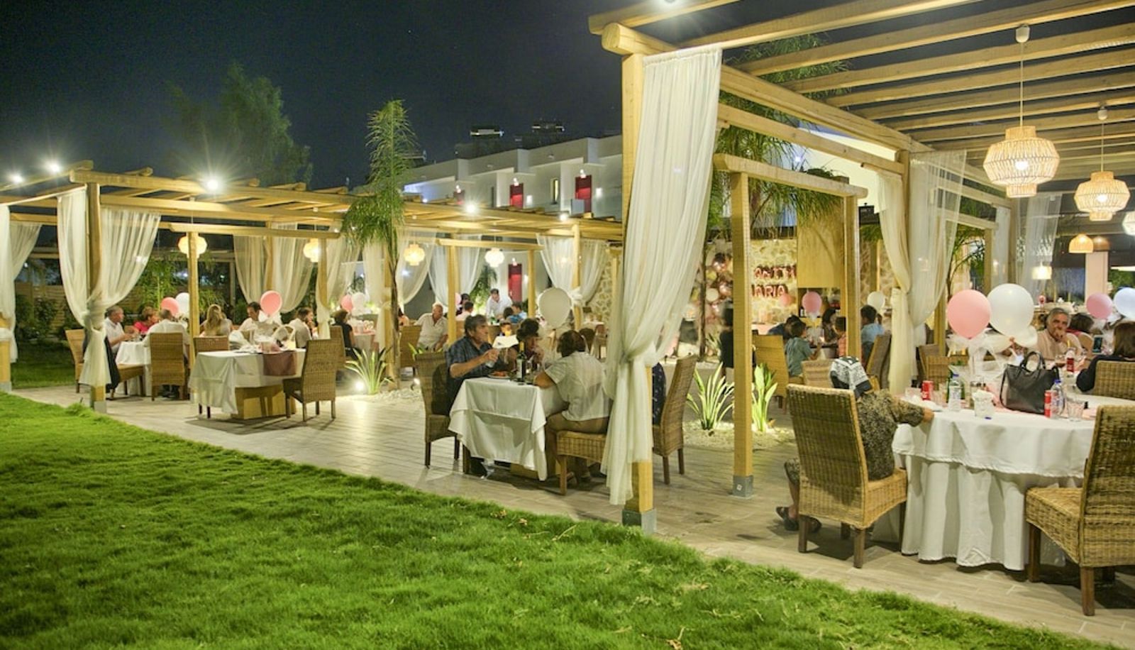 Bar - Alia Suites & Alia Beachfront Suites and Spa