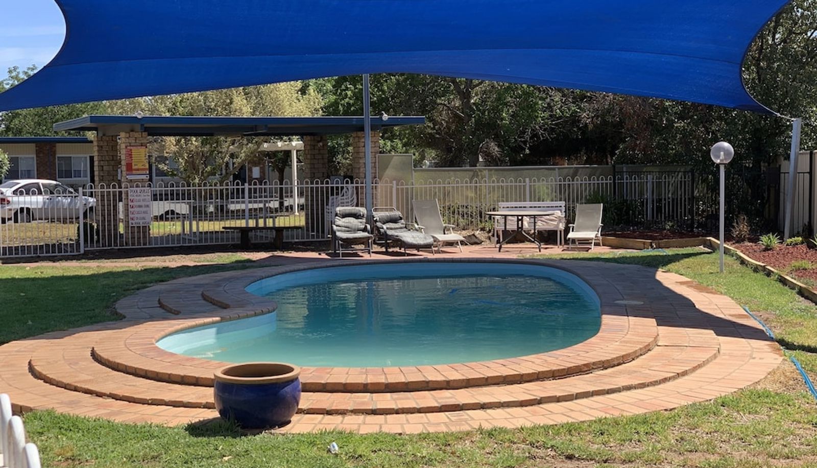 Piscina - Orana Windmill Motel