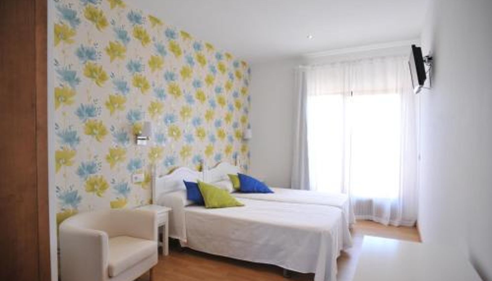 Room - Hotel Rural Hosteria Fontivieja TR-CC-195