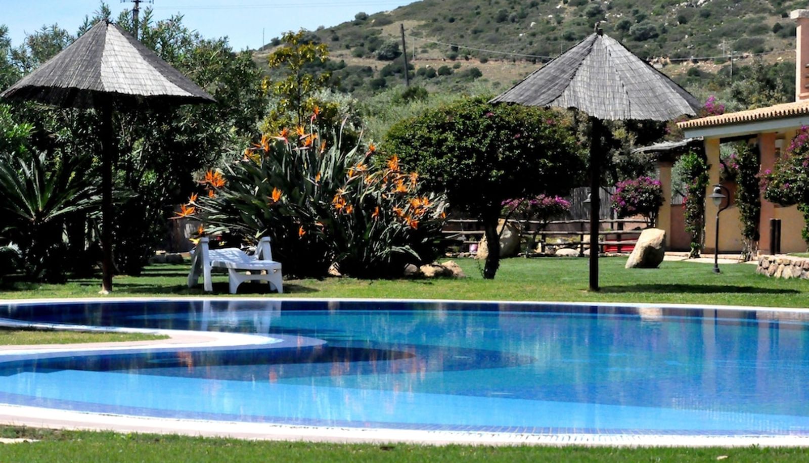 Pool - Hotel Su Giganti