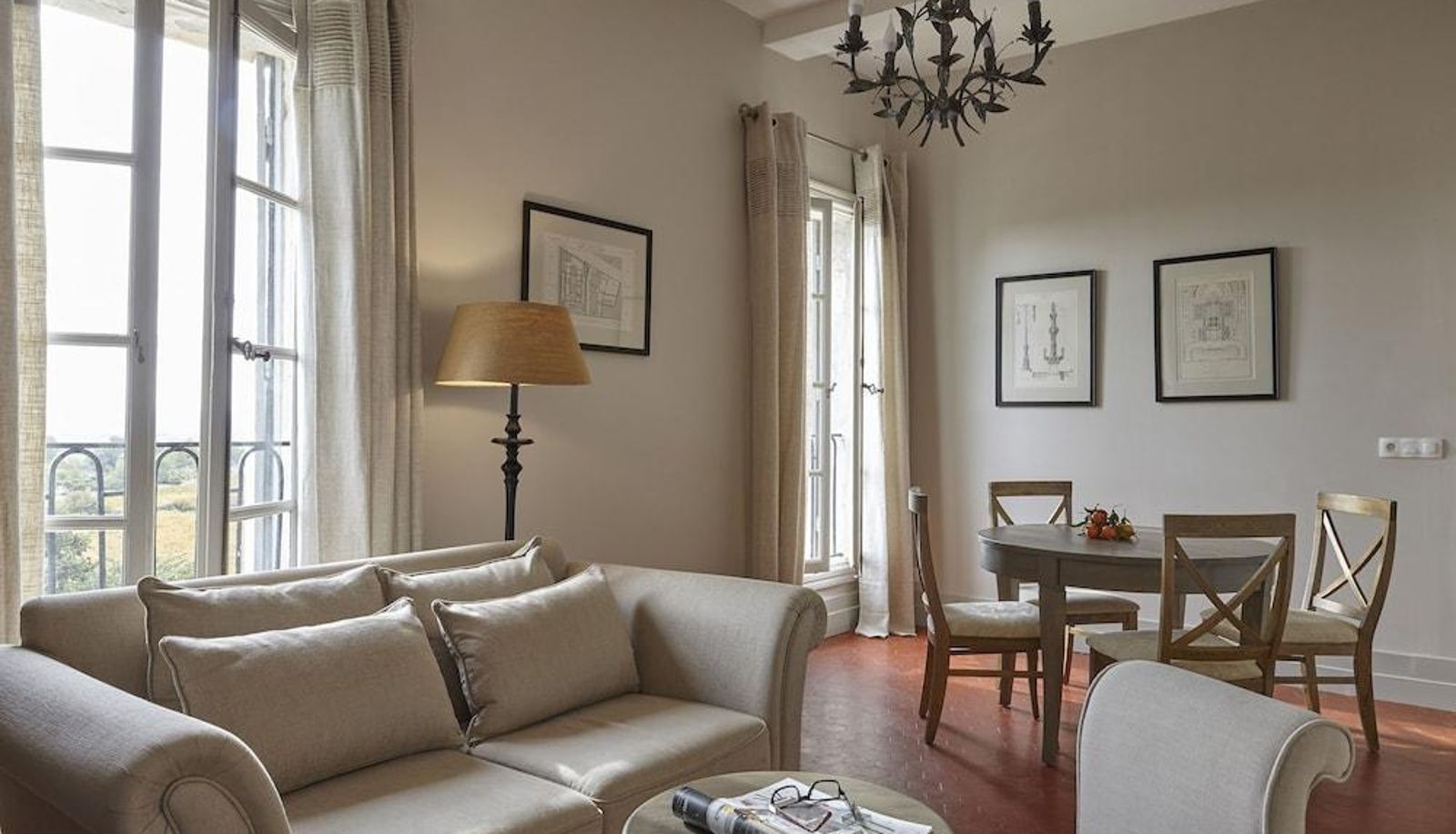Standard room - Château Les Carrasses
