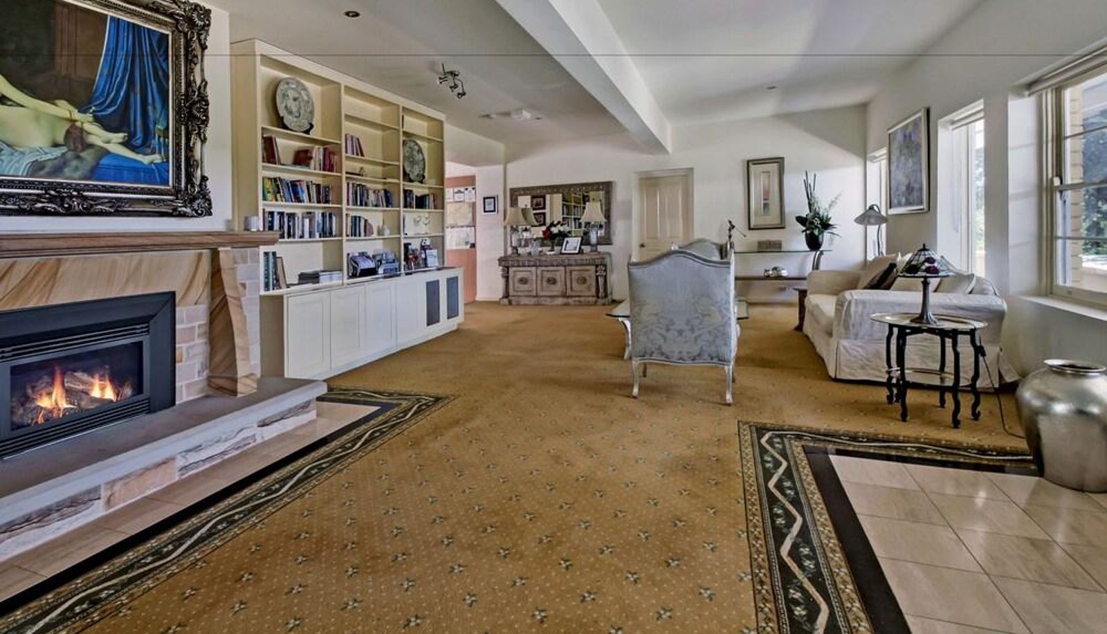 Reading room - Bundanoon Lodge