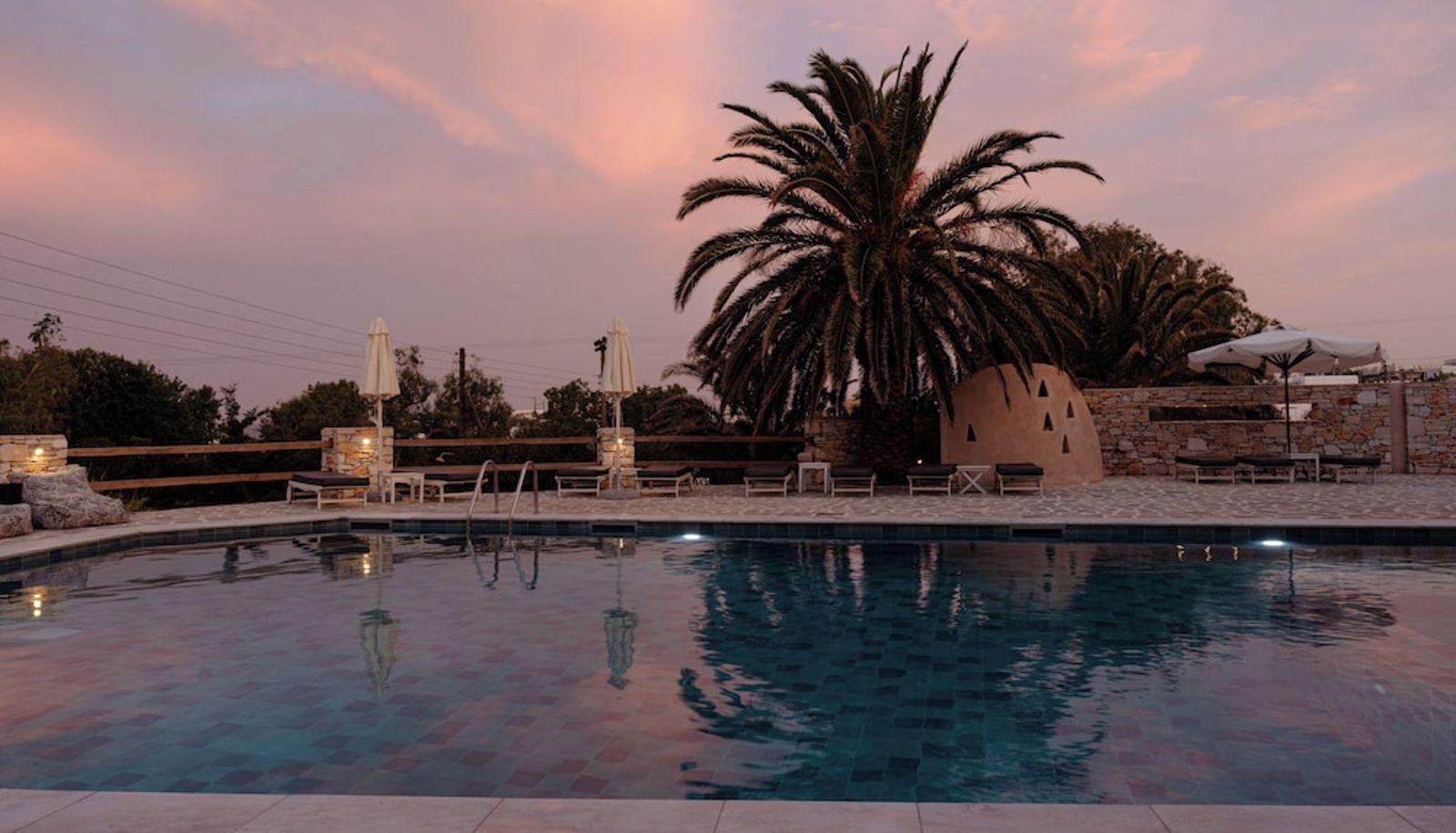 Piscine - Pnoi Hotel