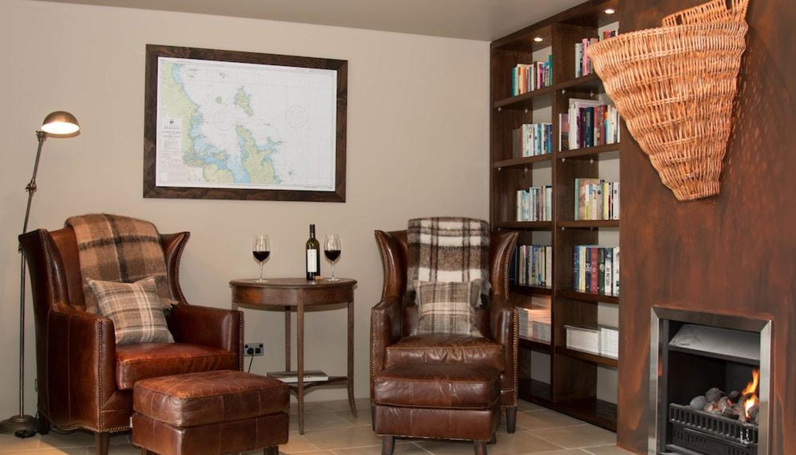 Reading room - Takatu Lodge and Vineyard
