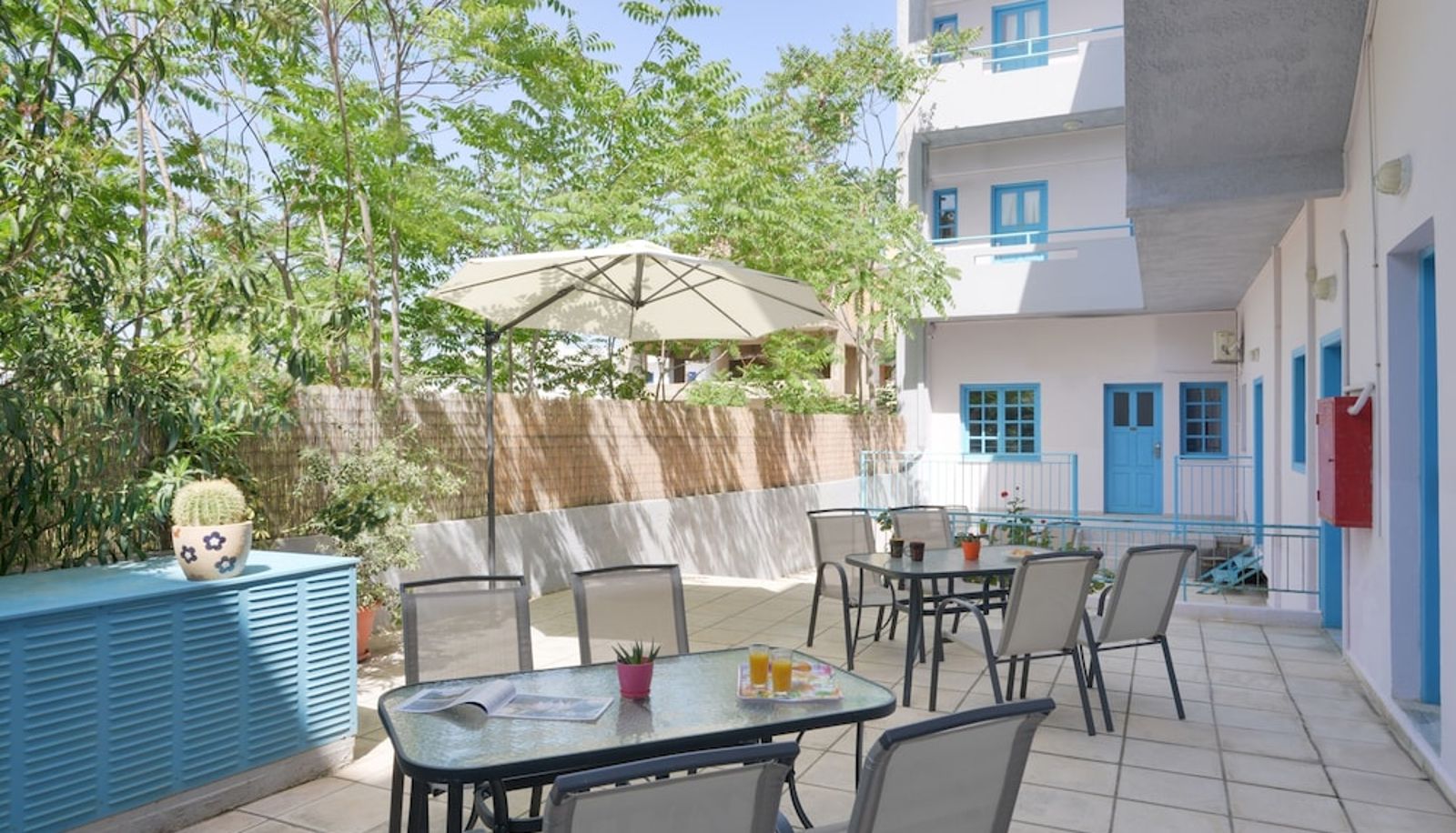 Taras - Erofili Apartments