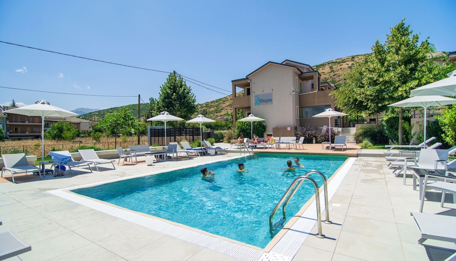 Basen - Ellopia Point Hotel