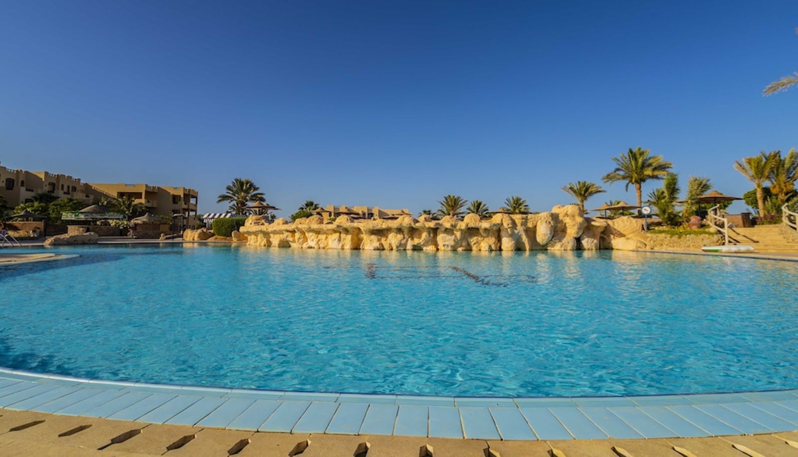 Pool - Blend Elphistone Resort - All inclusive