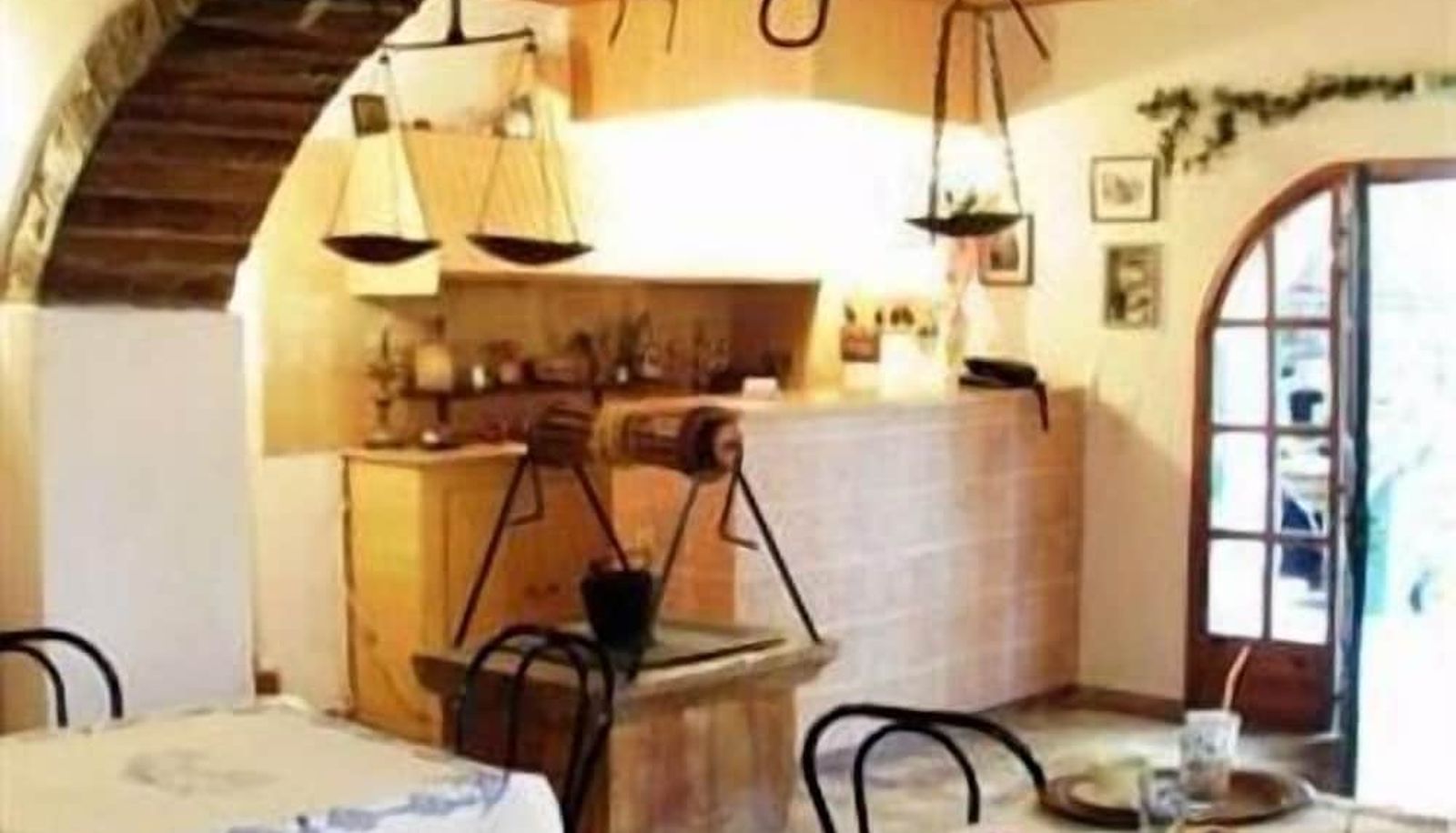 Restauracja - Topakas House