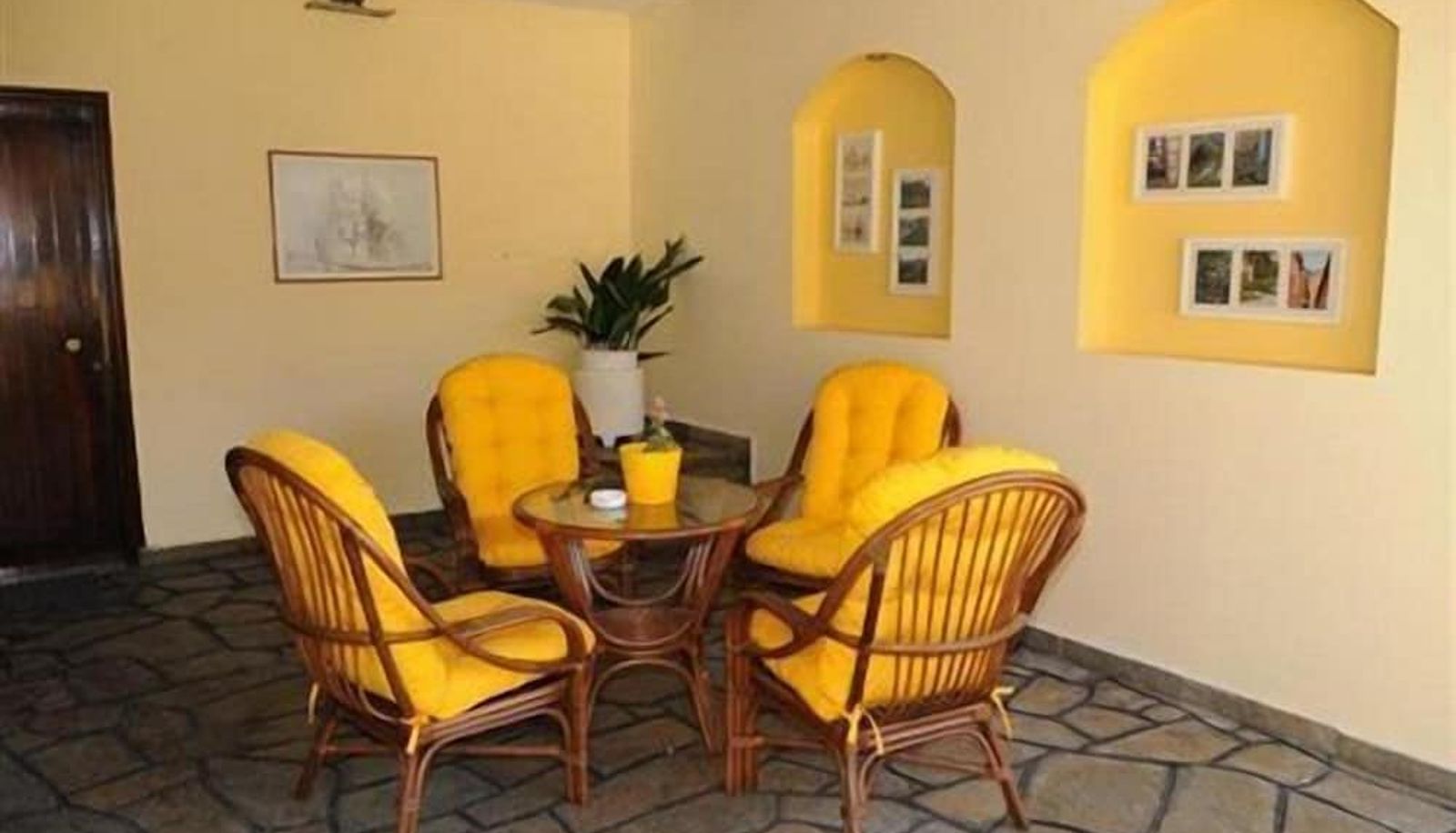 Lobby - Hotel Petunia